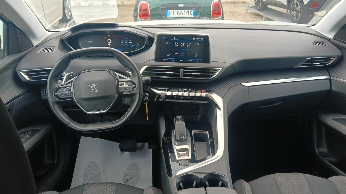 Peugeot 3008 BlueHDi 130 S&S EAT8 Business 777
